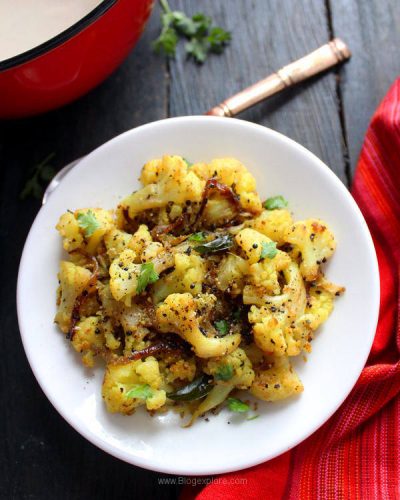 cauliflower pepper fry recipe, gobi pepper fry, south indian cauliflower poriyal