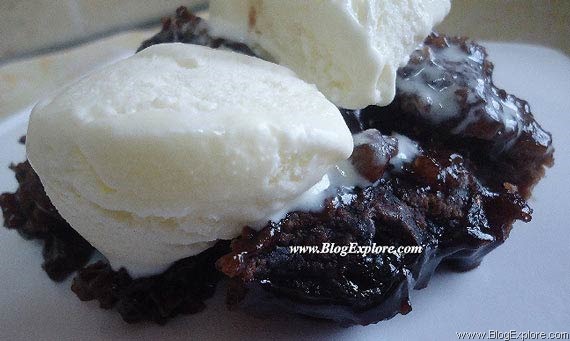 easy hot chocolate fudge cake