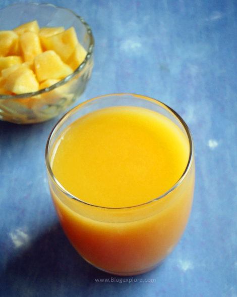Cantaloupe Juice or Musk Melon Juice recipe - healthy and delicious fruit juice using cantaloupe.