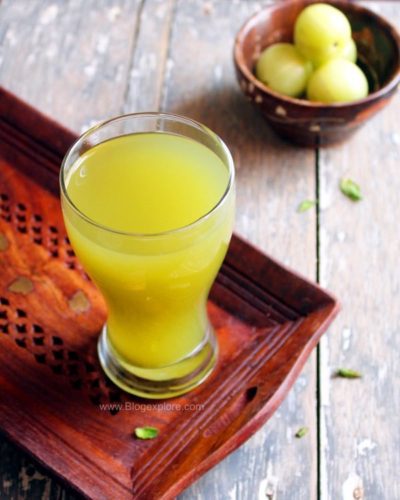 amla juice recipe, indian gooseberry juice, nellikai juice, amla juice with honey