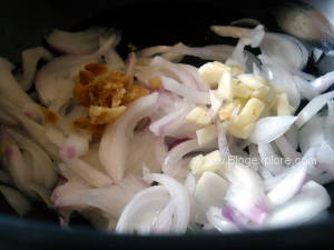adding onions for okra ka salan